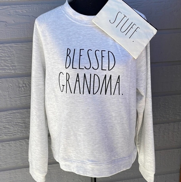RAE DUNN “BLESSED GRANDMA” SWEATSHIRT W/POUCH - Picture 1 of 5